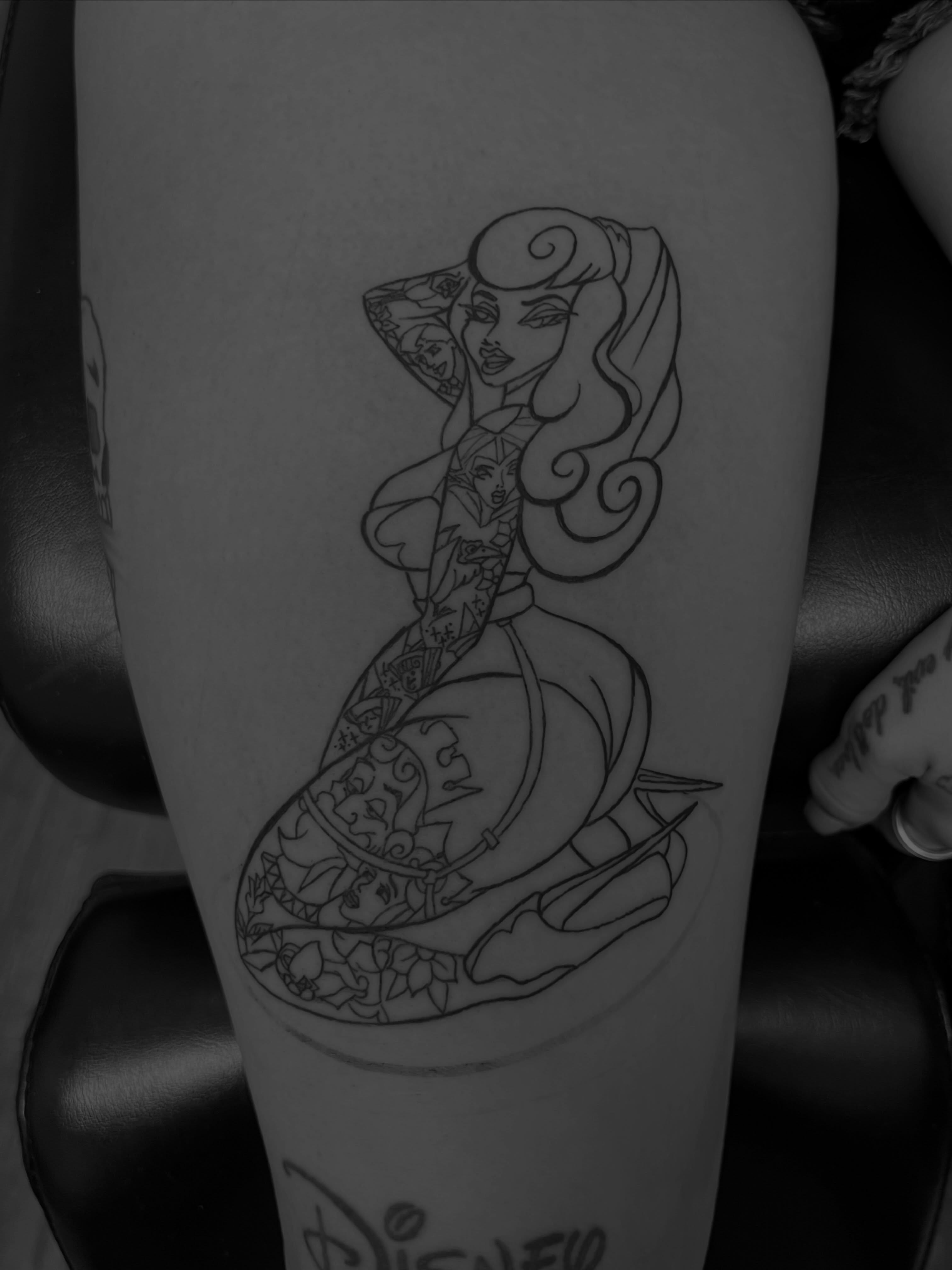 Little throwback to 4 years ago when I started this Pin Up Aurora piece on the o… — tattoo by Melissa Jergensen, Paramus, New Jersey