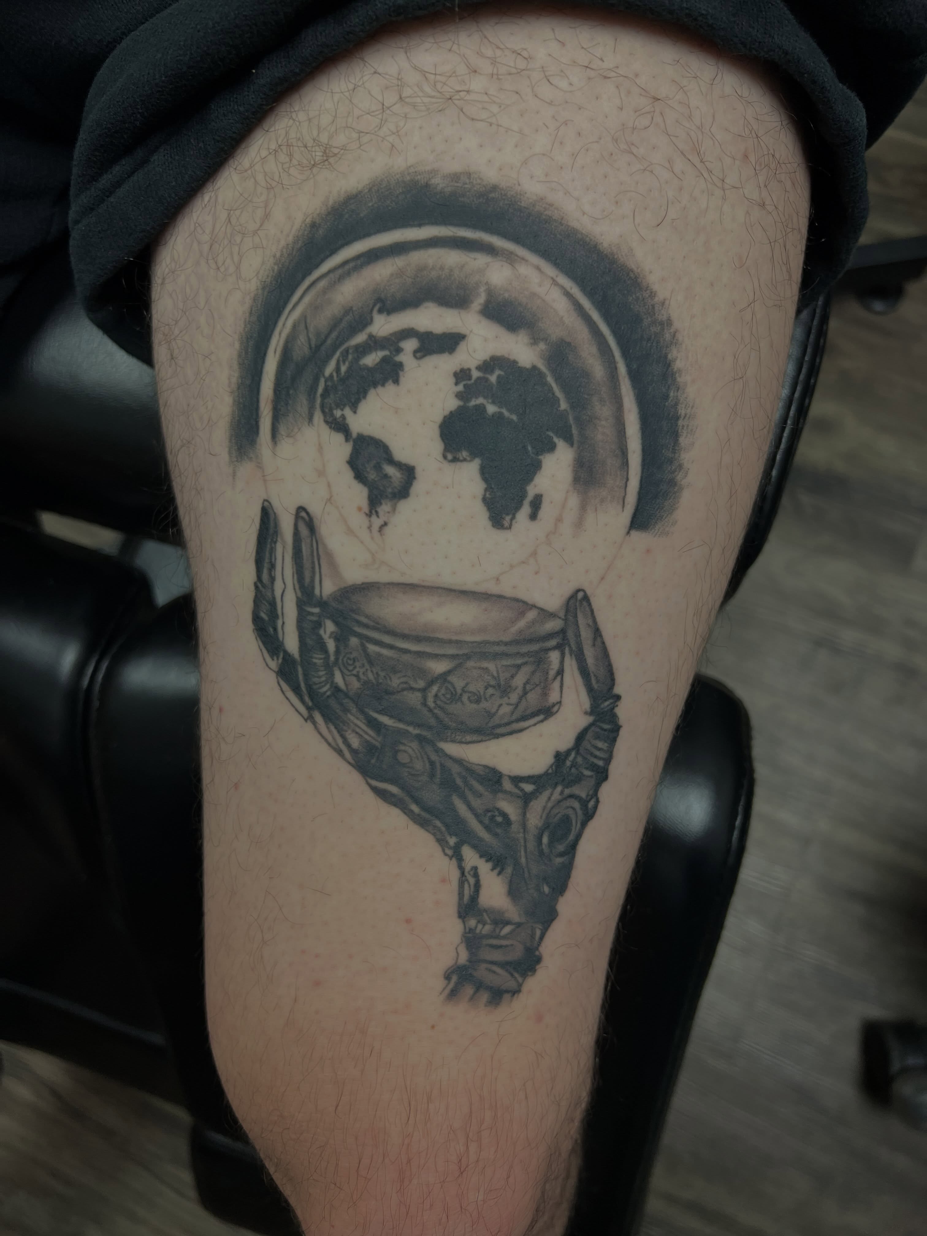 The process of tattooing one of my favorite pieces, to date. 

The first session… — tattoo by Melissa Jergensen, Paramus, New Jersey