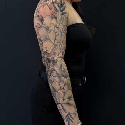 Full Floral/Peonies Arm Sleeve. Full arm was Freehand. 3 sessions for full all a… — tattoo by Xava Maldonado, Cayey, PR