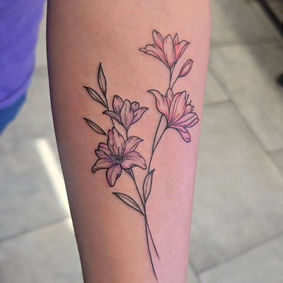 Thanks to a little help with the design from @lelllo__tattoos this little thing … — tattoo by Matt McGinnis, Tempe, AZ