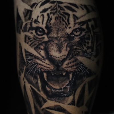 °Tora

#tattoo #tattoos #tattooshop #atlanticcity #atlanticcitynightlife #atlant… — tattoo by Manolo Alvarez, Somers Point, new Jersey