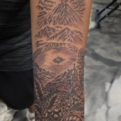 °MEMORIES

* #SouthJerseyTattoo
* #NewJerseyTattoo
* #SouthJerseyArtist
* #Ocean… — tattoo by Manolo Alvarez, Somers Point, new Jersey