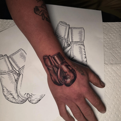 °B O X I N G

* #SouthJerseyTattoo
* #NewJerseyTattoo
* #SouthJerseyArtist
* #Oc… — tattoo by Manolo Alvarez, Somers Point, new Jersey