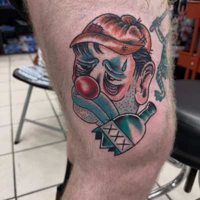 Hobo Clown from my flash on the homie @kingpenguinslam 🤡

Also got to see the B… — tattoo by Paulie Smith, Fairless Hills, Pennsylvania
