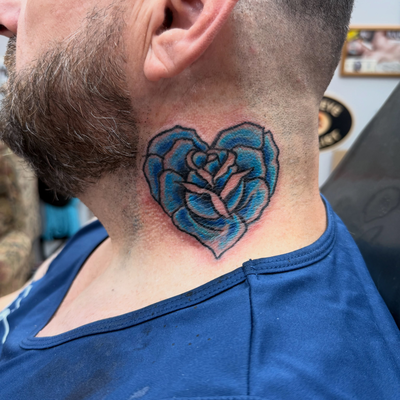 Heart shaped blue rose on my buddy @dnails72 

Always doing rad shit!

Heart sha… — tattoo by Paulie Smith, Fairless Hills, Pennsylvania