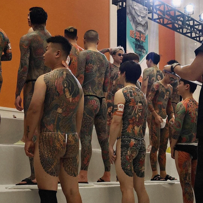 Having my work with many other body suits keeps me going and going. 

Thank you … — tattoo by Linus Lim, Singapore, Singapore