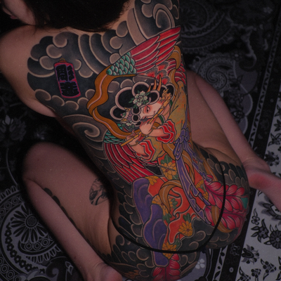 Finishing off Na’s project. 

Powered by: 
@asiatattoosupply 
@greywash23ink 
@o… — tattoo by Linus Lim, Singapore, Singapore