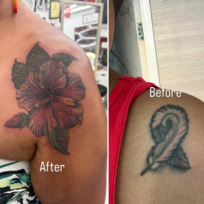 Did this hibiscus to coverup an old outdated tattoo. 
This coverup took about 3 … — tattoo by Heather Baldwin, Aiea , Hawaii 