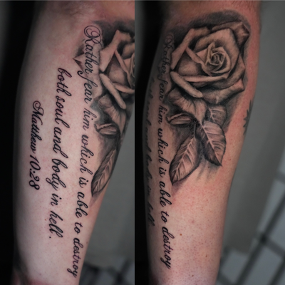 🌹📖

This custom piece combines a realistic rose with meaningful scripture — bl… — tattoo by Heather Baldwin, Aiea , Hawaii 