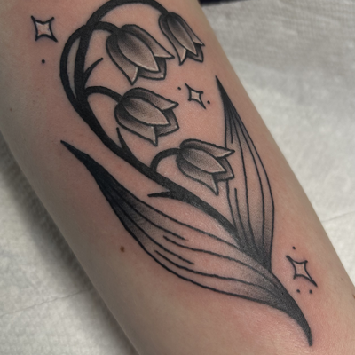 something a little different than my usual work… still trad vibes tho — tattoo by Abbey Edmond, New London, Connecticut