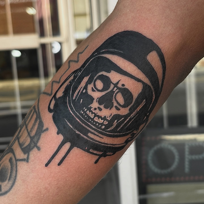 another one i forgot to post from a few months ago. thanks so much @davidjcontre… — tattoo by Arika Amricachi, colton, CALIFORNIA