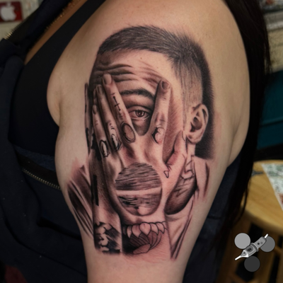Really fun Mac Miller I did yesterday. Would love to do more portraits!!

DM for… — tattoo by Luis Belloso, Whittier, California