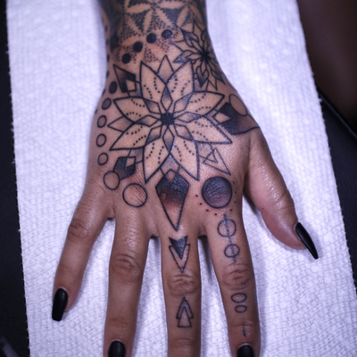 an addition to a sleeve I made 4 years ago. 

geometric tattoo, ornamental tatto… — tattoo by Brandon  Quinn, Phoenix, Arizona