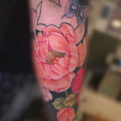 More color flowers please 🏵

#colortattoo #flowertattoo #tattoo #sleevetattoo — tattoo by Kyle Soden, Honesdale, PA