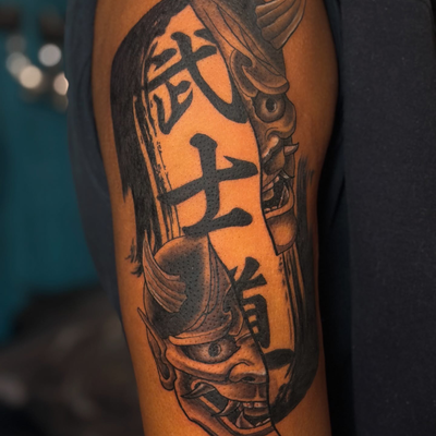 Oni Mask/Bushido “The Way Of The Warrior” 👺🗡️🔥
Thank youuuu @geocity.nyc for … — tattoo by Christopher Alexis, North Providence, Rhode Island