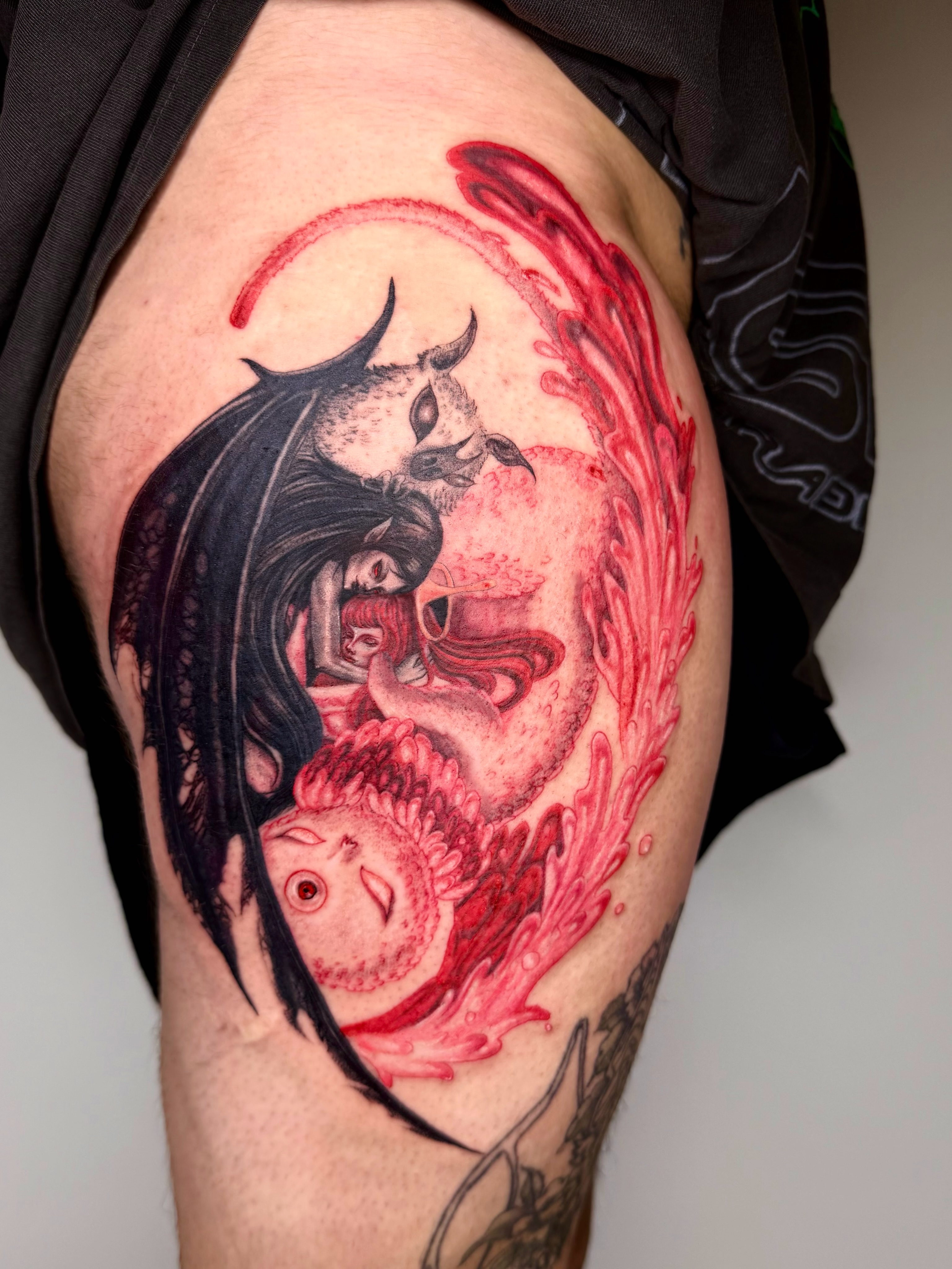Still shots of Marceline x Bubblegum thigh piece 🖤💗
This is a design I drew al… — tattoo by An Xu, Los Angeles, California