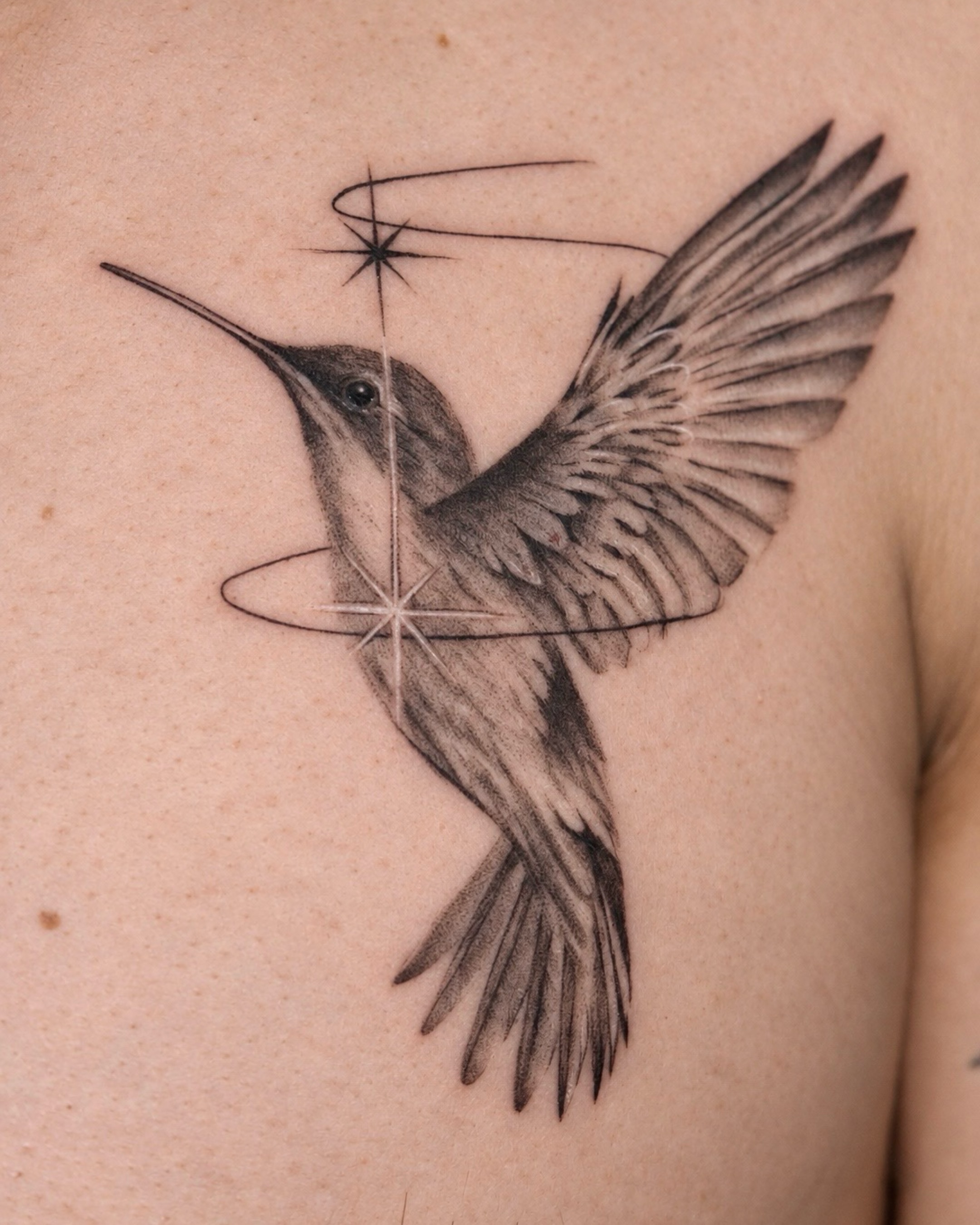A hummingbird for J 🪽✨
Would love to do more detailed work like this ❤️
Sept an… — tattoo by Vanessa Kee, Singapore, singapore