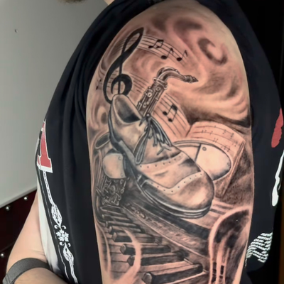 Amazing work done by @ArtworkbyQ in PHX, AZ — tattoo by Matt Miller