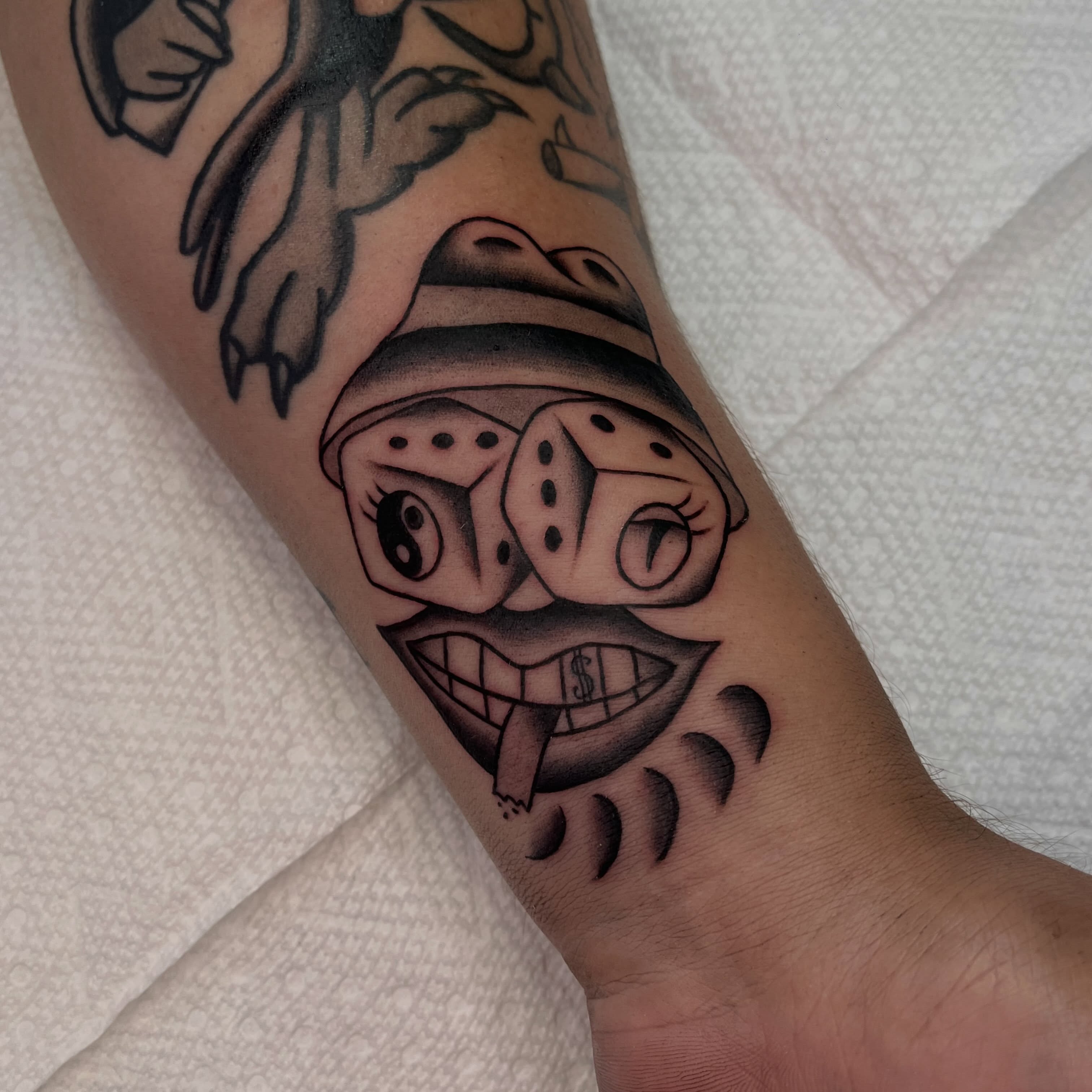 Este bonito filler para mi carnal @stevetatt_  gracias bro! 🔥 espacios disponib… — tattoo by Pablo  Cardona, Ciudad de Guatemala , Guatemala 