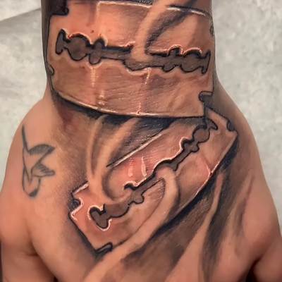 “Stay Sharp, Cut Clean — A Tribute to the Craft.” ✂️💈

#BarberTattoo #StaySharp… — tattoo by Albert Rosal, Harrison, New Jersey