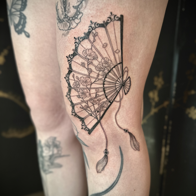 Gap filler! I love when a client and I can merge our ideas into the perfect piec… — tattoo by Cece Rodriguez