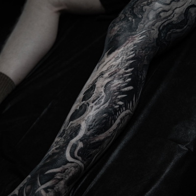EAT THE F*CKING SUN
Finished this one up for Michael today 
Love how gnarly it t… — tattoo by Nick G, Seattle, Washington