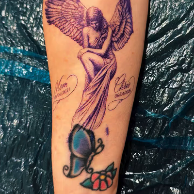 Black and gray micro-real memorial Angel — tattoo by Ricky Aragon, Elkhorn, Nebraska